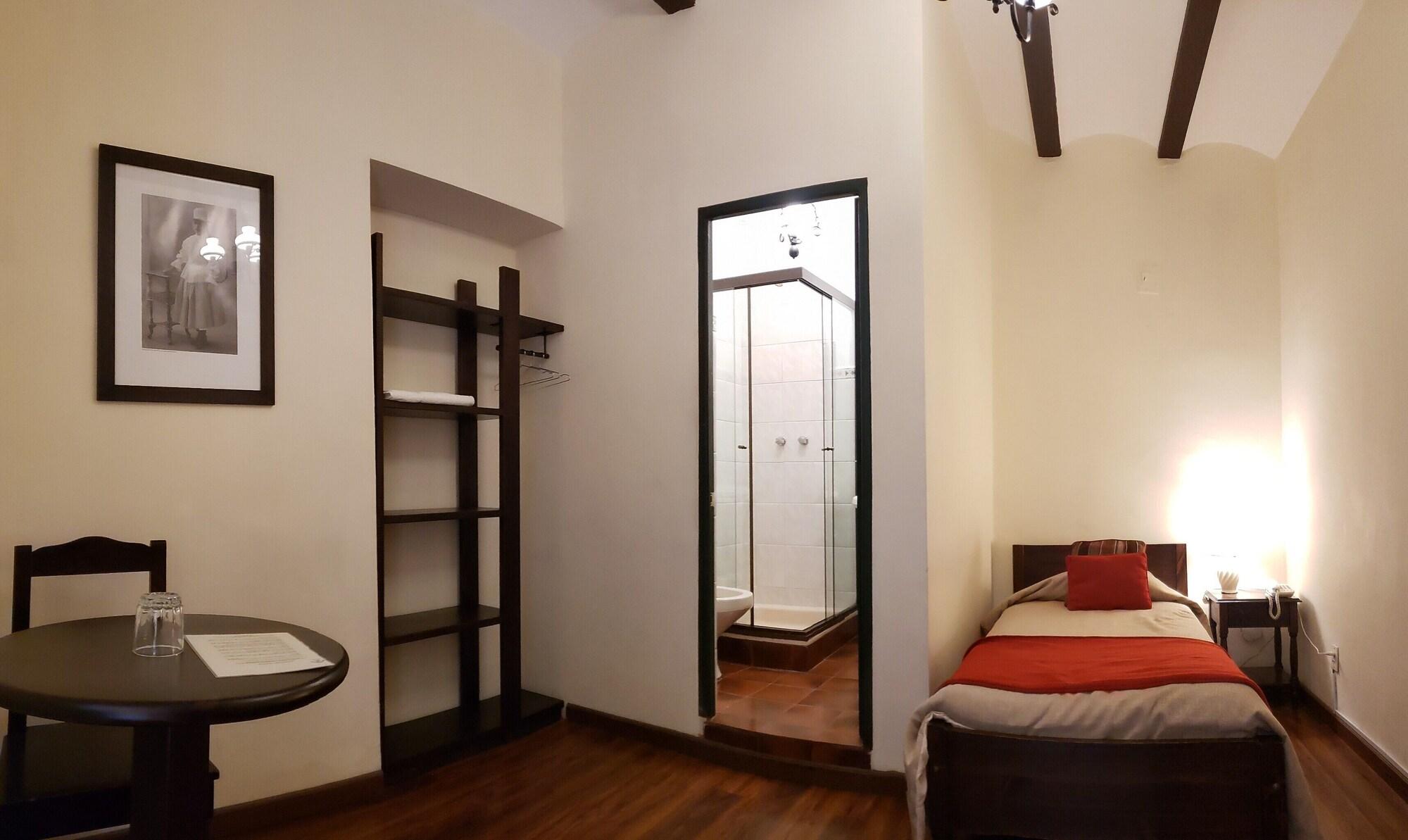 לה פאז Hotel Naira מראה חיצוני תמונה