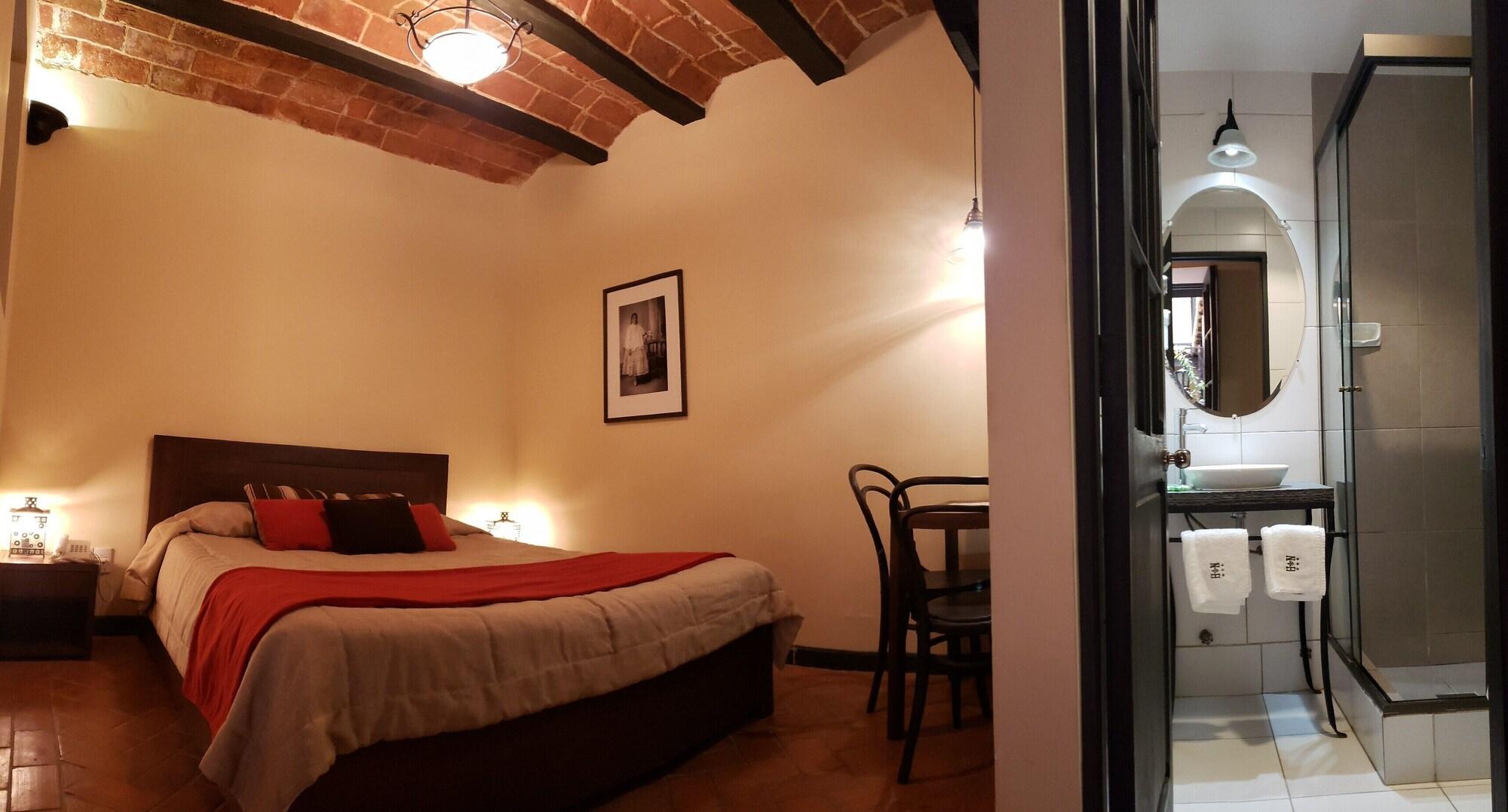 לה פאז Hotel Naira מראה חיצוני תמונה