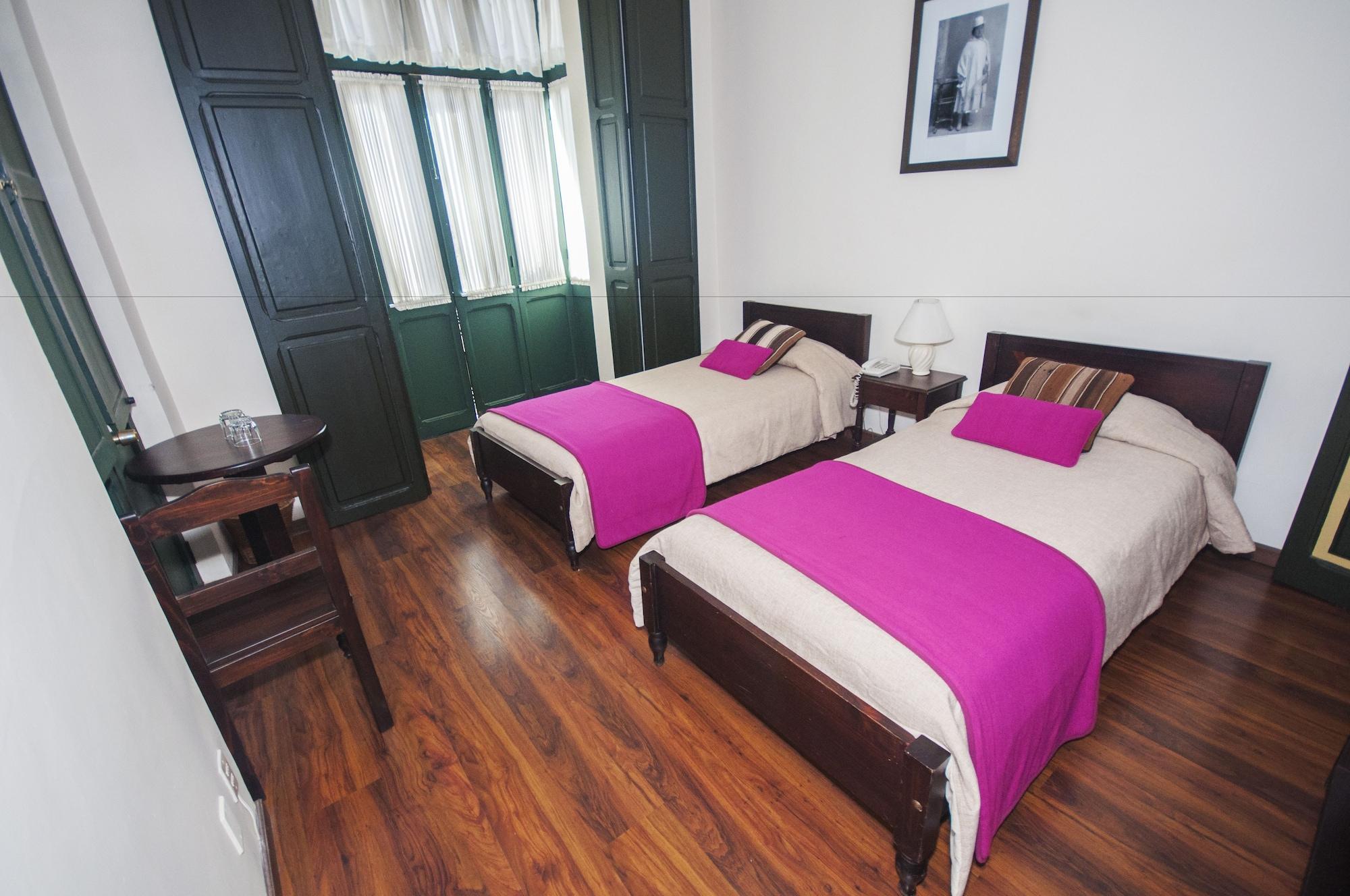 לה פאז Hotel Naira מראה חיצוני תמונה